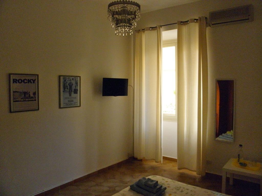 Alfieri B&B 칼리아리 외부 사진